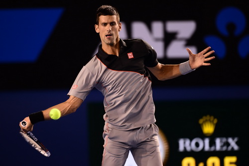 Djokovic giành vé vào tứ kết
