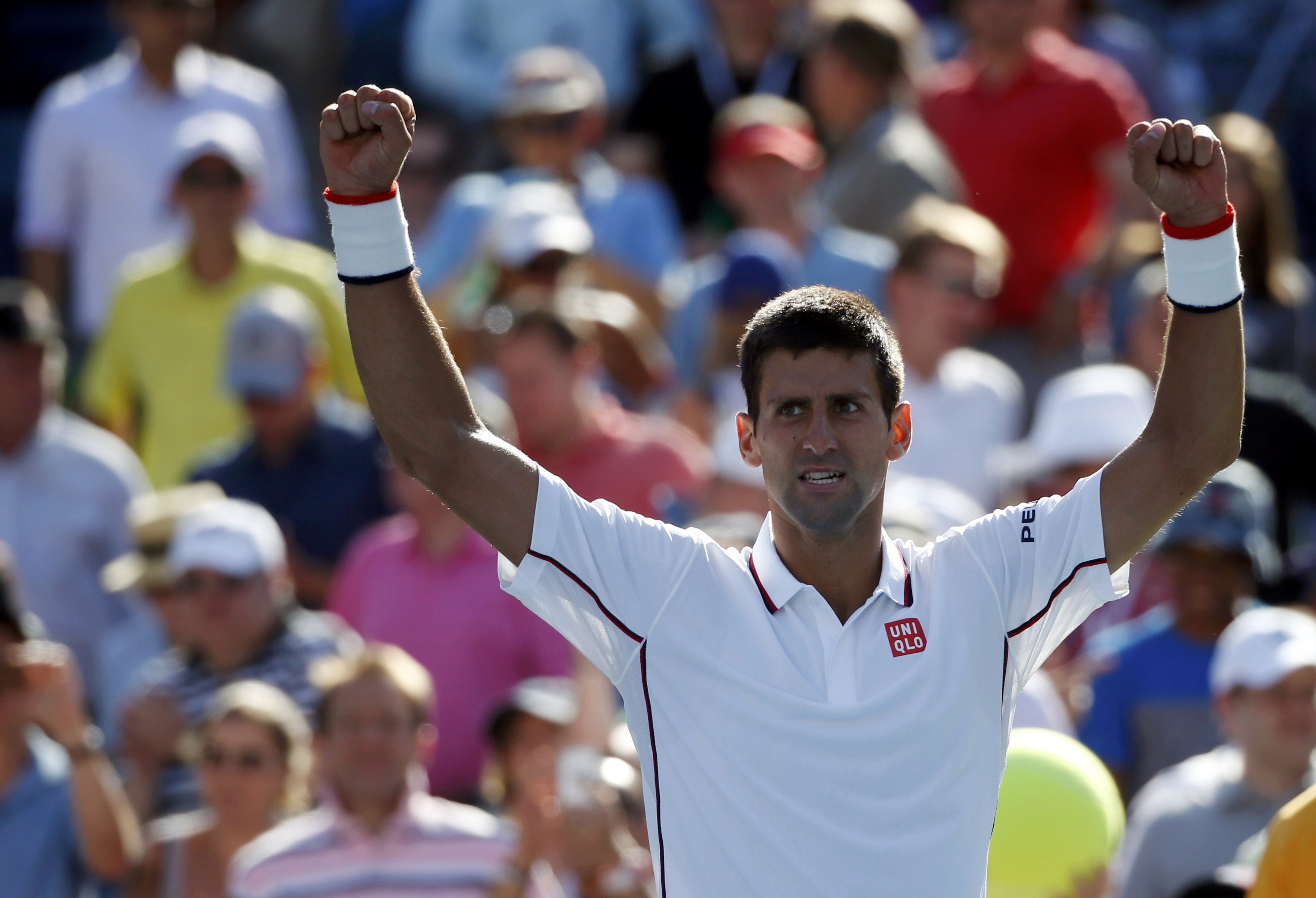 Djokovic dễ d&agrave;ng vượt qua Kohlschreiber,  v&agrave;o tứ kết