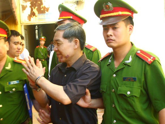 Dương Ch&iacute; Dũng: Cuộc sống v&ocirc; thường lắm