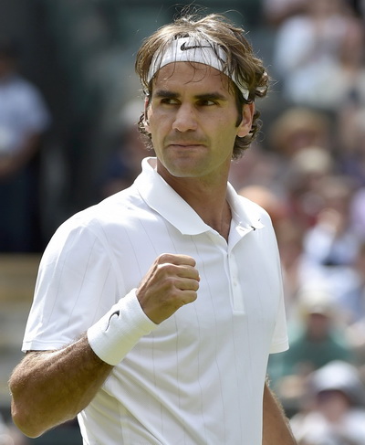 Federer gi&agrave;nh v&eacute; v&agrave;o tứ kết