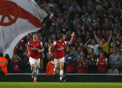 CĐV Arsenal sẽ phải chi nhiều tiền hơn để cổ vũ cho đội b&oacute;ng m&igrave;nh y&ecirc;u mến