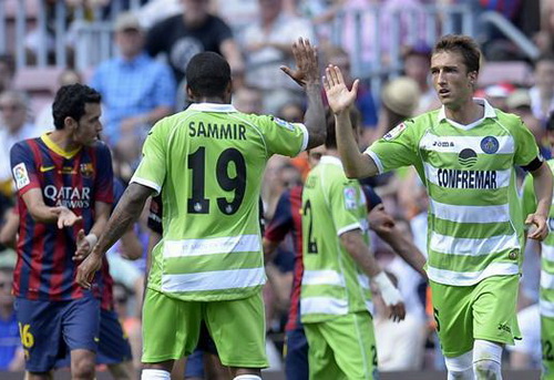 Sẩy chân trước Getafe, Barcelona sắp thành cựu vương Liga