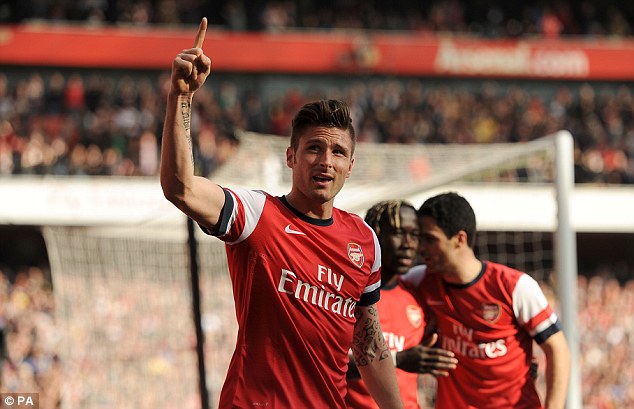 Giroud tỏa sáng trong trận thắng Everton ở Cúp FA