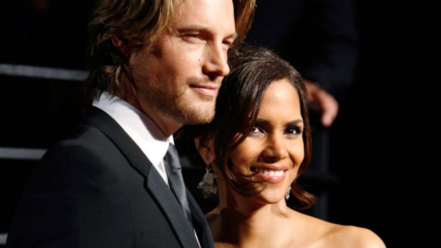 “Miêu nữ” Halle Berry bị buộc trả tiền "khủng" nuôi con