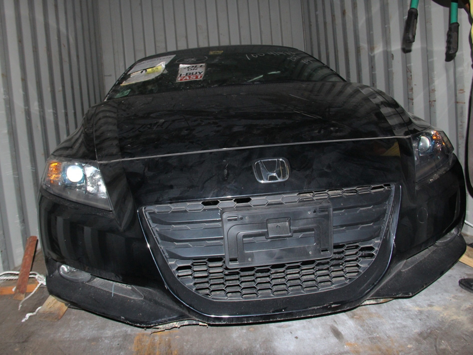 L&ocirc; h&agrave;ng gồm từ xe Honda CRZ thể thao 2 cửa đến...