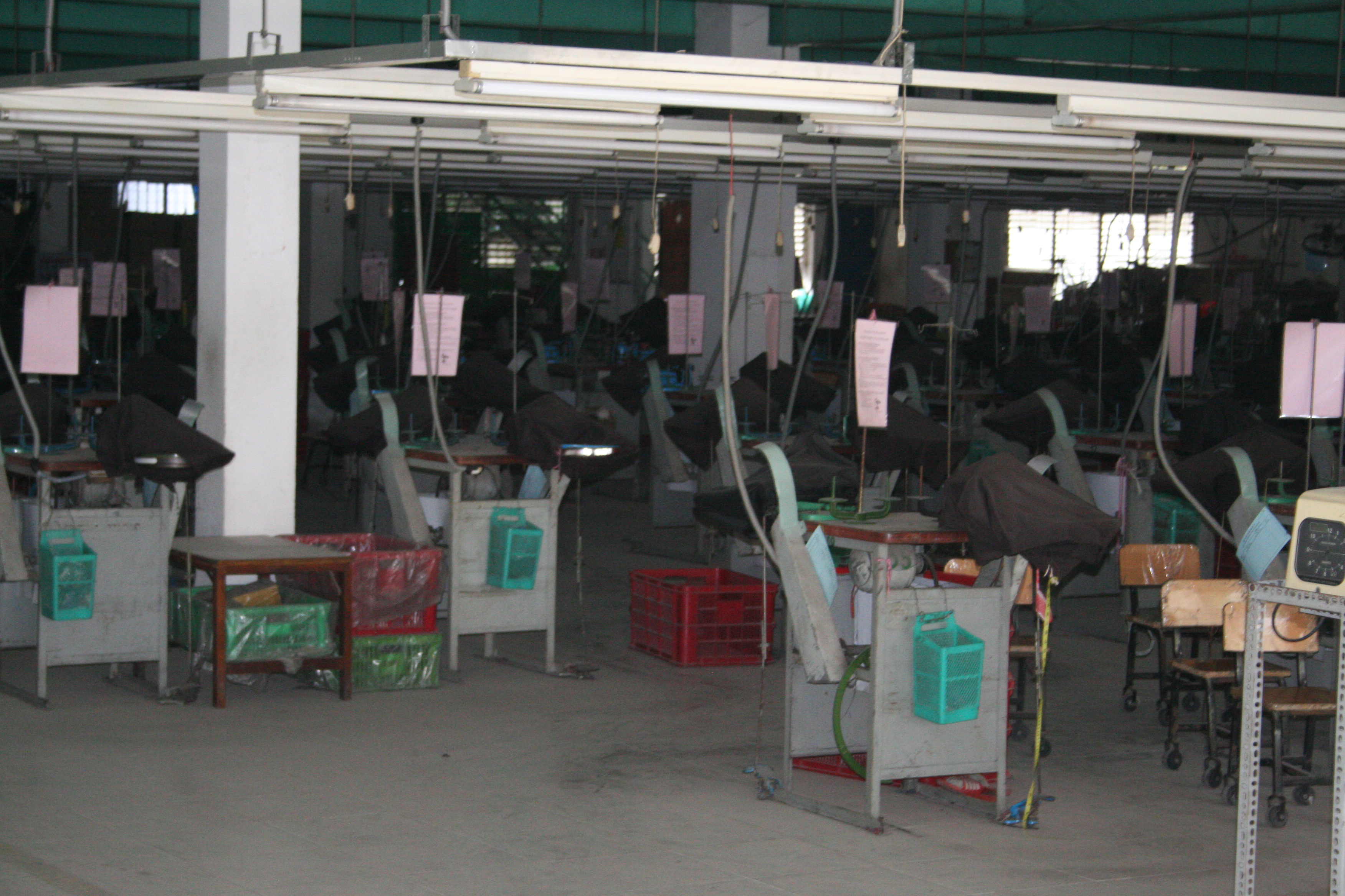 Việc chậm xử l&yacute; t&agrave;i sản doanh nghiệp bỏ trốn khiến quyền lợi người lao động bị treo