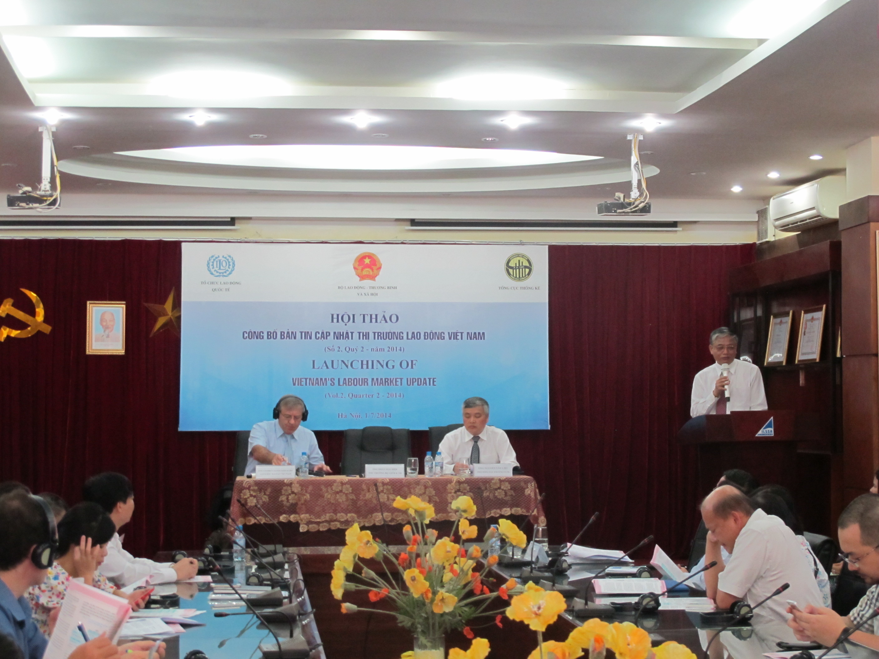 Hơn 162 ngàn cử nhân đang thất nghiệp