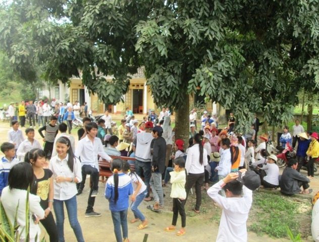 Trai làng hỗn chiến, đánh cả người già, phụ nữ và công an viên