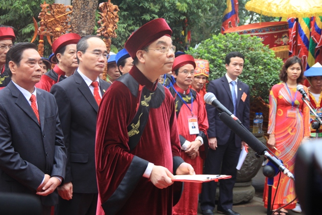 L&atilde;nh đạo Đảng, Nh&agrave; nước, Mặt trận tổ quốc VN, l&atilde;nh đạo tỉnh Ph&uacute; Thọ khai mạc lễ hội