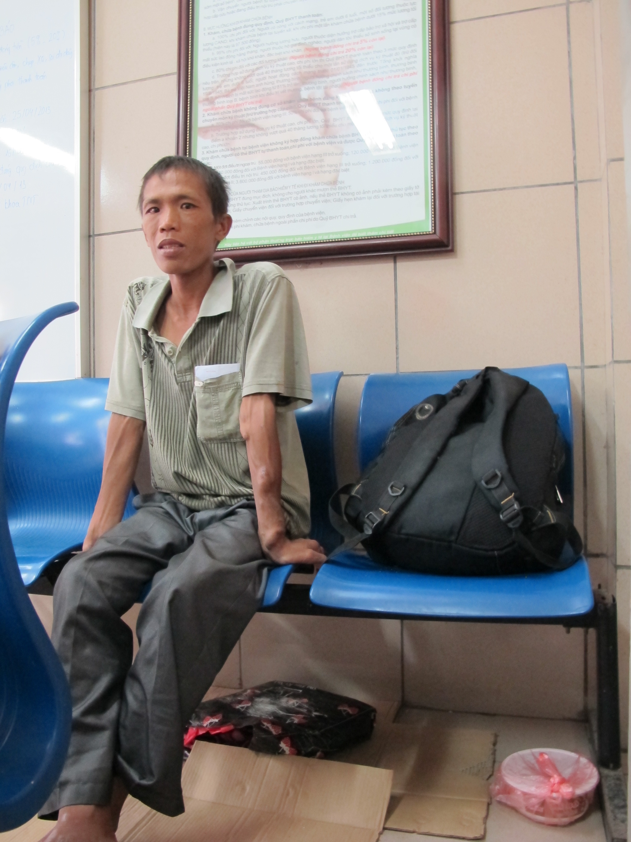 Anh Nguyễn Văn T&acirc;n, 35 tuổi ở Bắc Giang, hơn 8 năm chạy thận l&agrave; từng đ&oacute; thời gian anh đ&oacute;n Tết trong BV