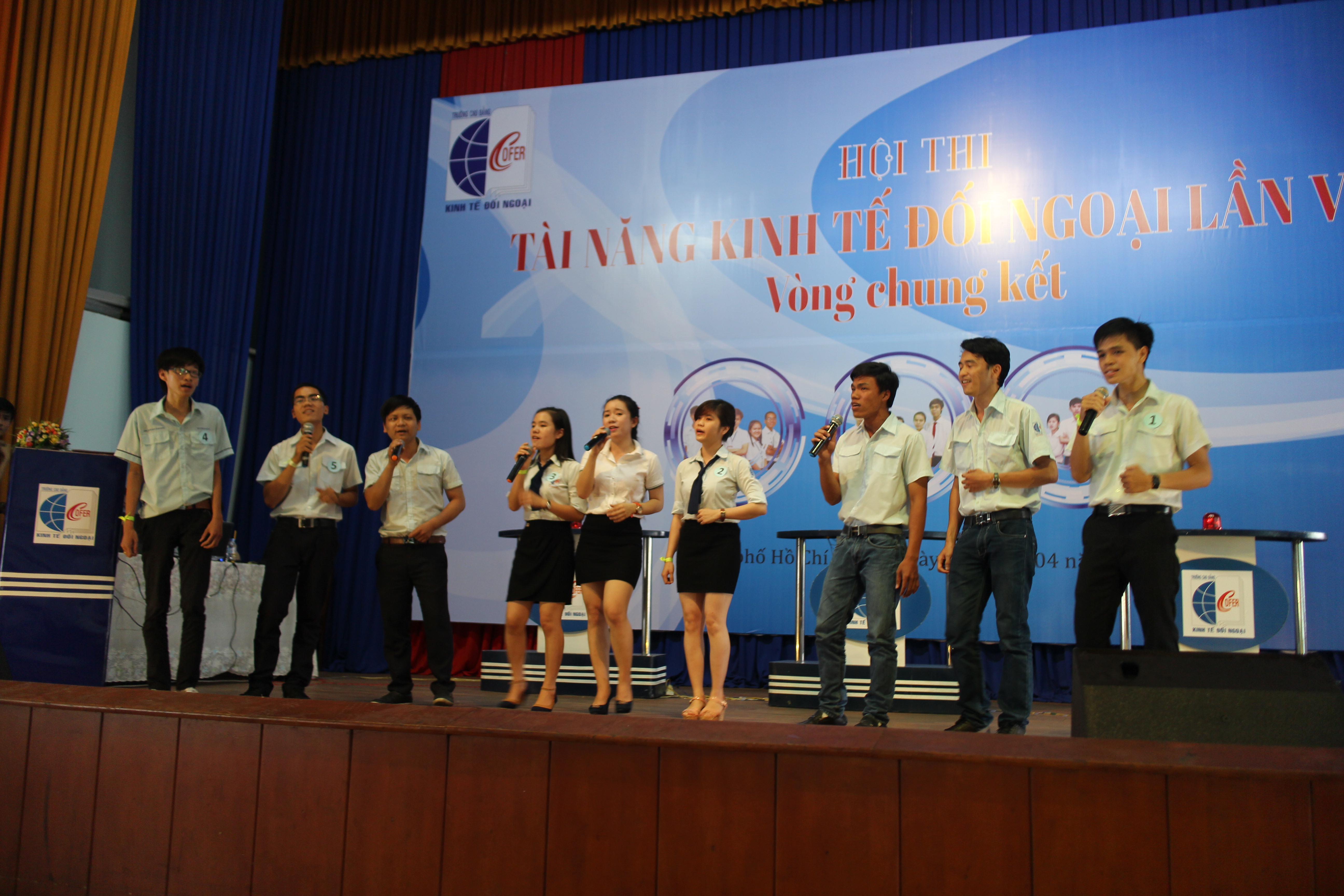 Sinh viên kinh tế thi tài