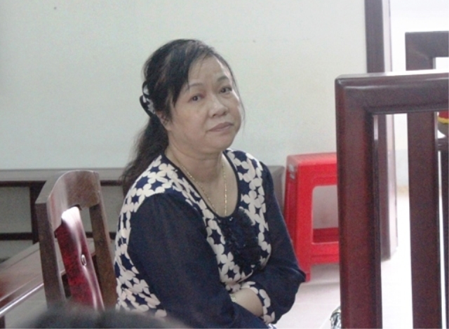 Nguyễn Thanh Phương vợ của tr&ugrave;m bu&ocirc;n lậu xăng dầu Sơn sắt