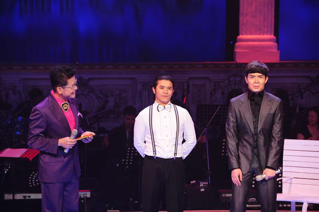 Ngán “cái chợ” showbiz Việt!