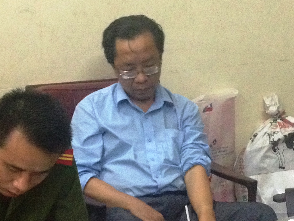&Ocirc;ng L&ecirc; Văn H&agrave;o Hoa, một trong 9 đối tượng trong đường d&acirc;y lừa đảo bằng c&ocirc;ng nghệ cao bị bắt giữ.