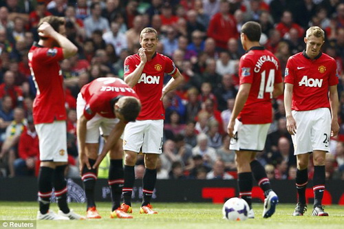 Man United thua tan nát ở mùa giải tệ hại nhất trong lịch sử