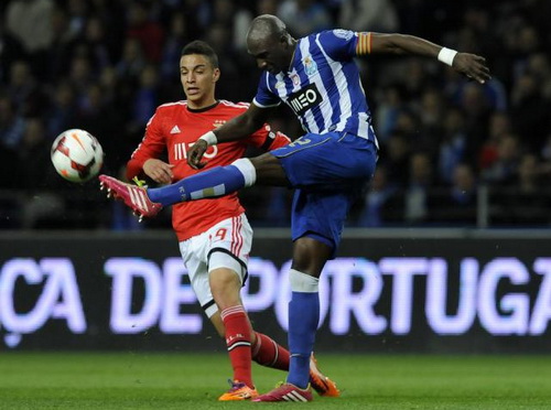 Mangala về sân Etihad, Man City hoàn thiện đội hình siêu khủng