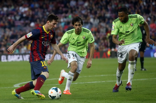 Messi tỏa sáng trong đêm Nou Camp trước Osasuna
