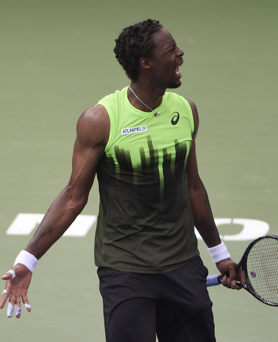 Gael Monfils kh&ocirc;ng nghĩ m&igrave;nh lại để thua Djokovic ở những ph&uacute;t cuối