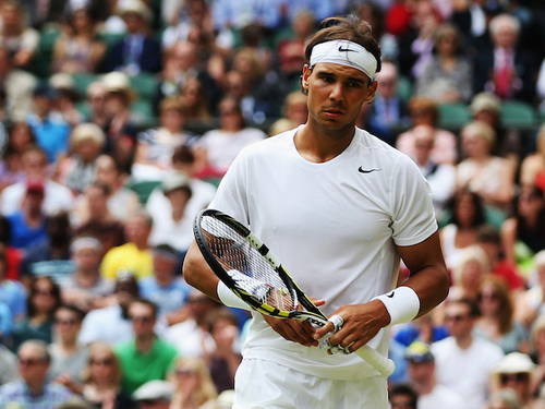 Nadal bị Djokovic bỏ xa trên bảng điểm ATP, suýt bị Federer chiếm lấy vị trí số 2