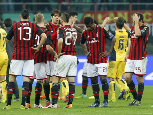 Diego Costa nhấn chìm Milan tại San Siro