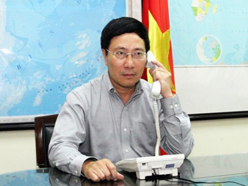 Phó Thủ tướng Phạm Bình Minh điện đàm với Ngoại trưởng Trung Quốc
