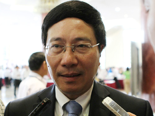 Ph&oacute; Thủ tướng, Bộ trưởng Ngoại giao Phạm B&igrave;nh Minh: Việt Nam cương quyết đấu tranh buộc Trung Quốc phải r&uacute;t gi&agrave;n khoan
