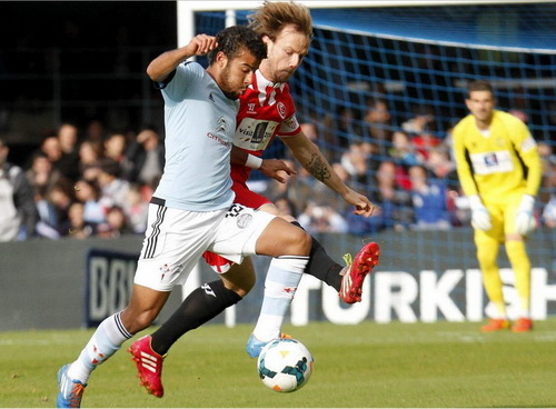 Rafinha (trái) trong màu áo Celta Vigo