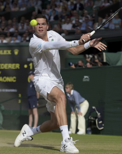 Raonic thua nhanh cả ba ván đấu, nhường đối thủ đàn anh vào chung kết