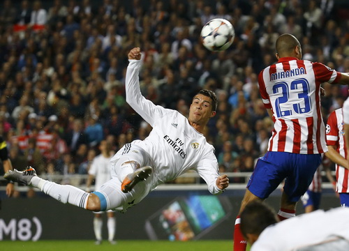 Ronaldo - Ng&ocirc;i sao nổi tiếng nhất l&agrave;ng t&uacute;c cầu
