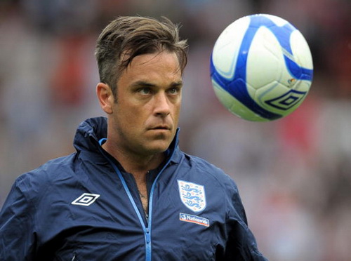 Cựu thành viên ban nhạc Take That, ca sĩ Robbie Williams