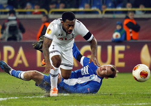 Tottenham thua đau, Juventus và Salzburg bay cao