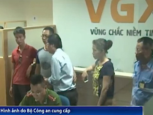 Bắt Tổng giám đốc Công ty VGX kinh doanh vàng trên mạng