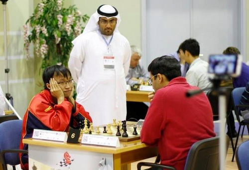Trường Sơn cầm hòa vua cờ Anand Viswanathan