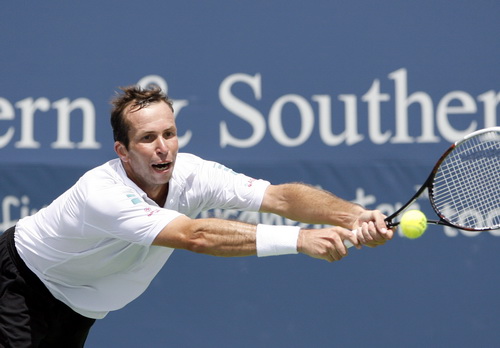 Radek Stepanek lại bị loại từ v&ograve;ng đầu ti&ecirc;n