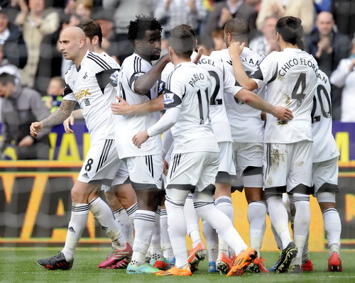 Niềm vui chiến thắng của Swansea