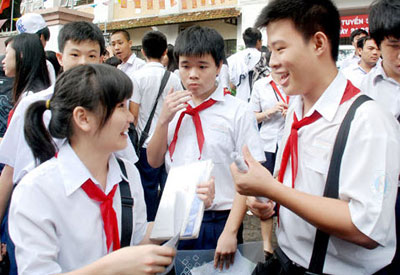 Bậc THCS kéo dài đến hết lớp 10?