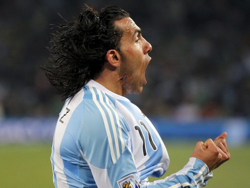 Tevez bị loại khỏi tuyển Argentina dự World Cup 2014