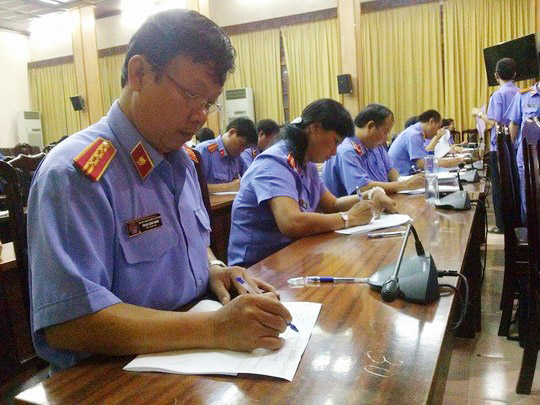 Hồi hộp thi tuyển lãnh đạo và kiểm sát viên VKSND Tối cao