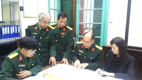 Trong Trung t&acirc;m chỉ huy điều h&agrave;nh, Ủy ban quốc gia t&igrave;m kiếm cứu nạn ng&agrave;y 9-3 - Ảnh: Văn Duẩn