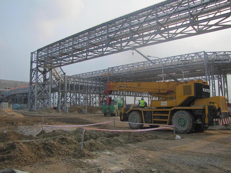 Nhiều lao động người Trung Quốc l&agrave;m việc tại dự &aacute;n Formosa chưa c&oacute; giấy ph&eacute;p lao động.
