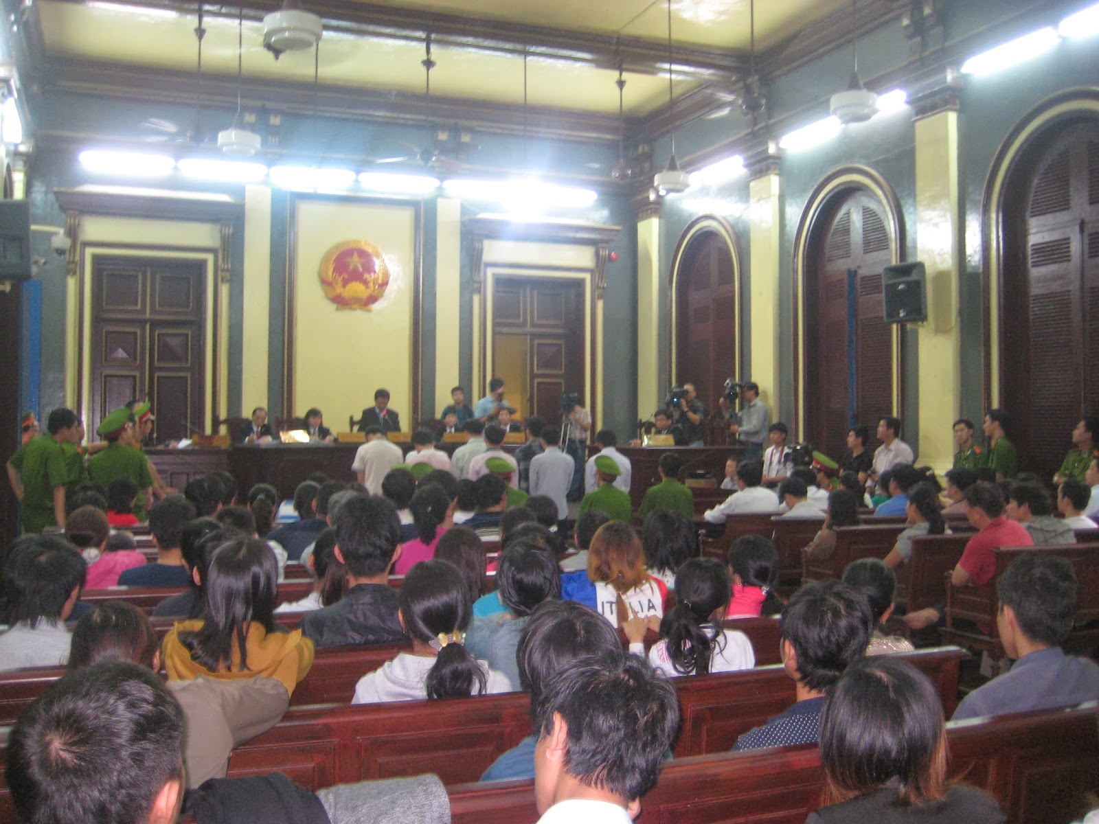 Nhóm bắt cóc bạn học, đưa sang Campuchia để tống tiền lãnh án