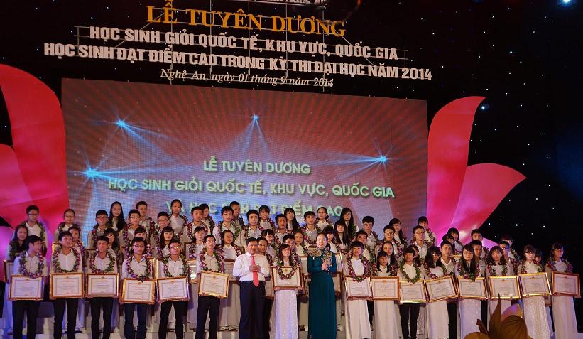 99 học sinh xứ Nghệ đạt giải quốc tế, quốc gia, thủ khoa ĐH