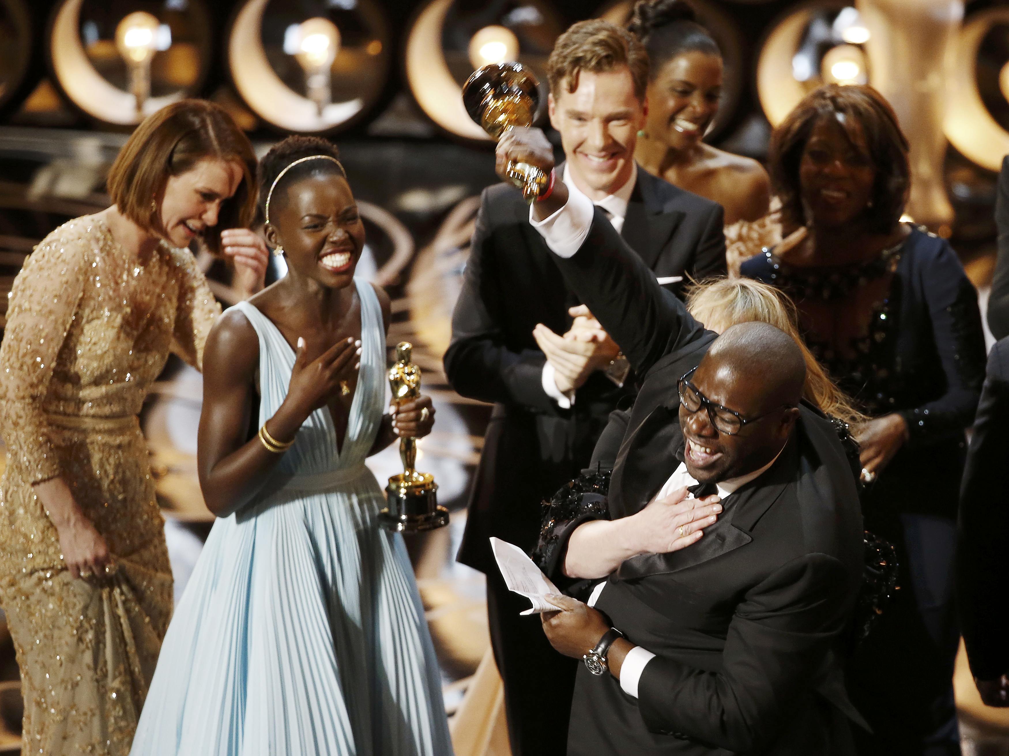 Oscar 2014: "12 năm nô lệ" đoạt giải "Phim hay nhất"!