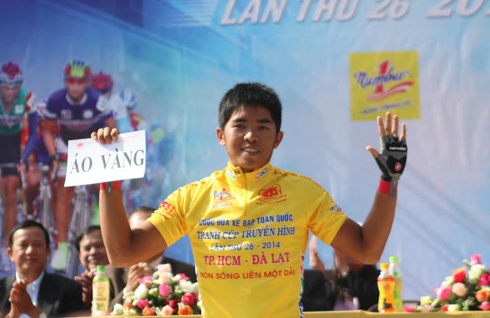 &Aacute;o v&agrave;ng Vạn An (BVTV An Giang)