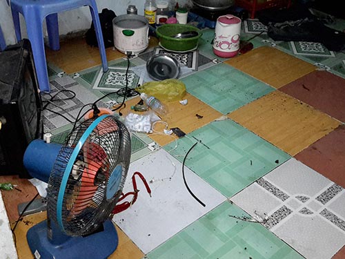 Xả cống thủy lợi, nước ngập nhà dân