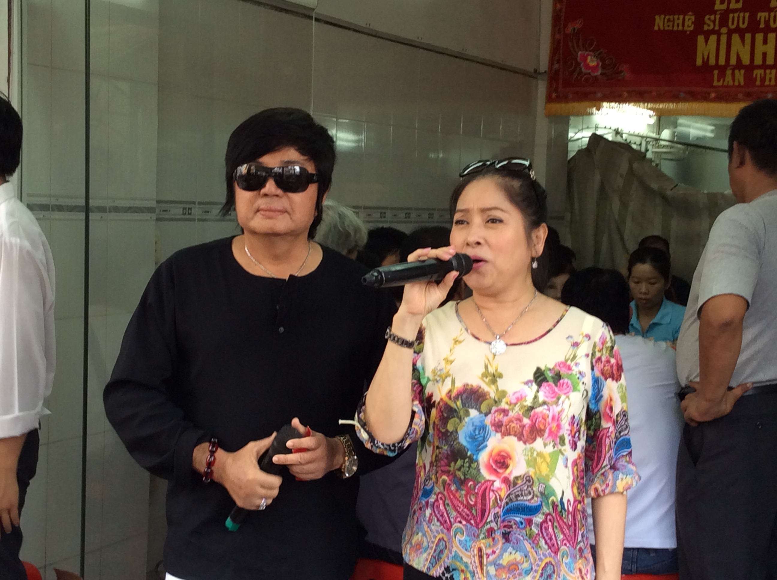 Ch&acirc;u Thanh, NSƯT Phượng Hằng song ca tưởng nhớ NSƯT Minh Phụng