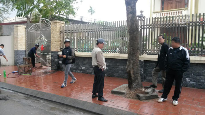 Người dân bàng hoàng trước sự việc
