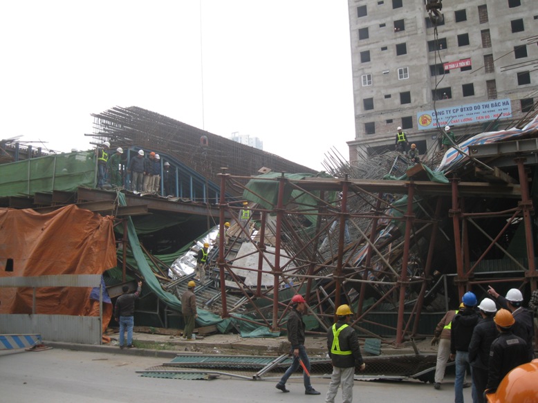 Khu vực sập gi&agrave;n gi&aacute;o