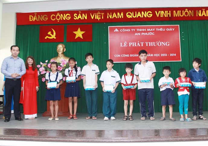 73 triệu đồng khen thưởng con công nhân