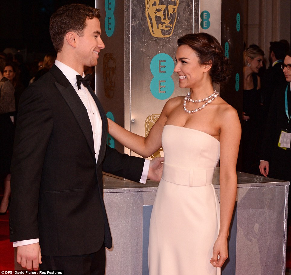 Samantha và Richard Fleeshman